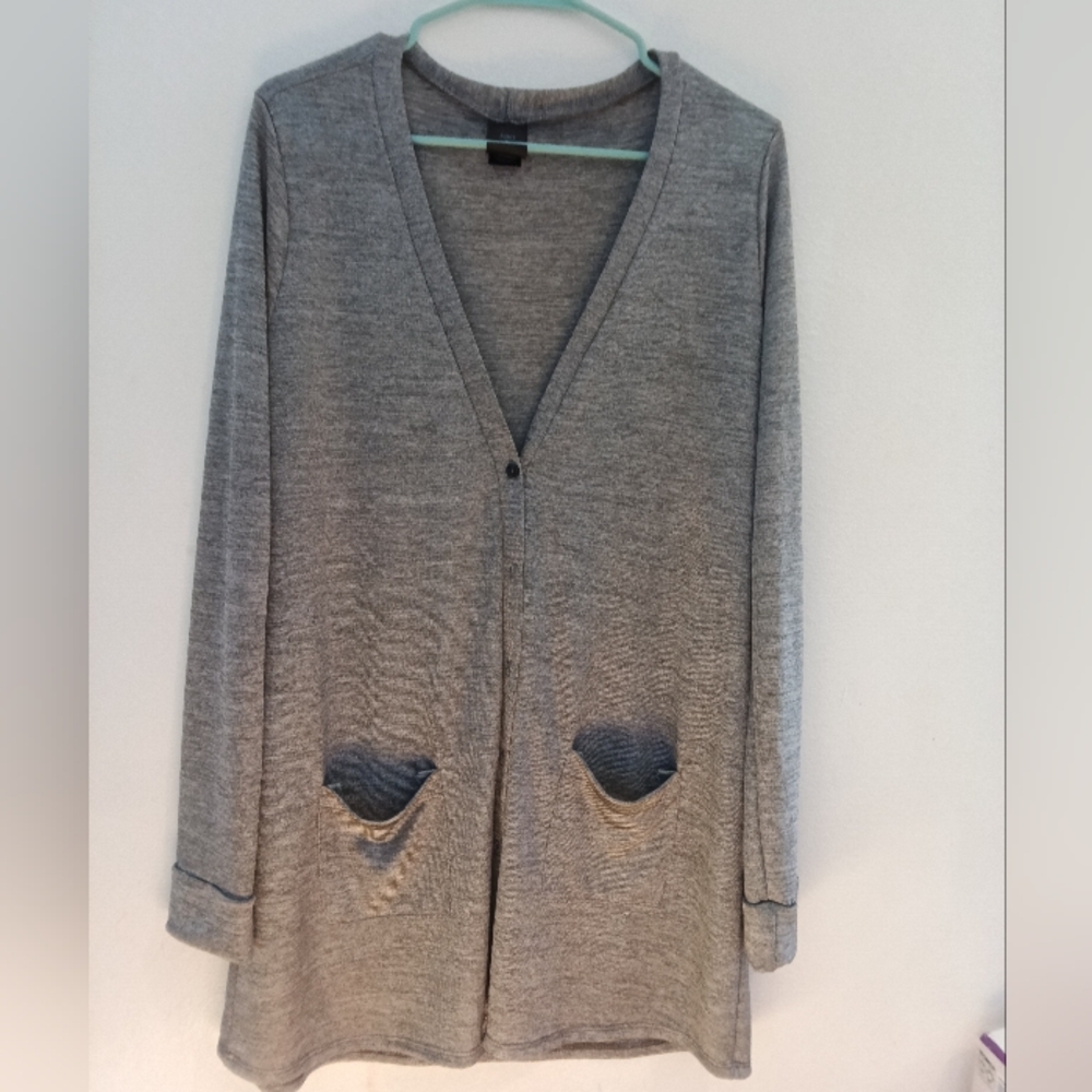Agnes & Dora Light Gray Long V-Neck Cardigan